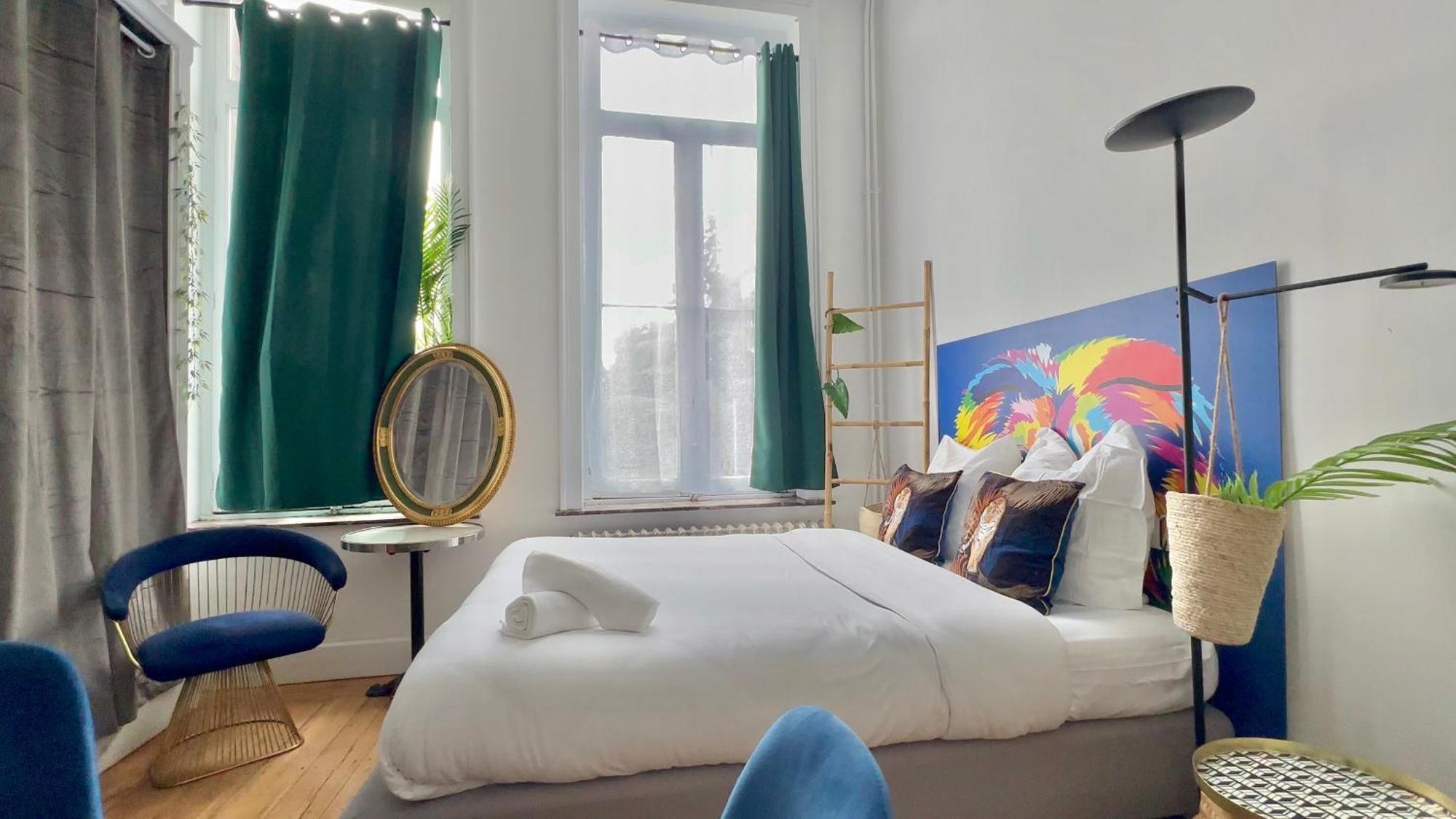 05 -Bali Style Room - Tourcoing Exterior photo